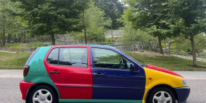 How does changing the original color of your classic car affect its value?